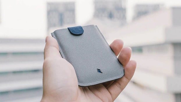 Porte-cartes avec tirette colorée - Le Classique™