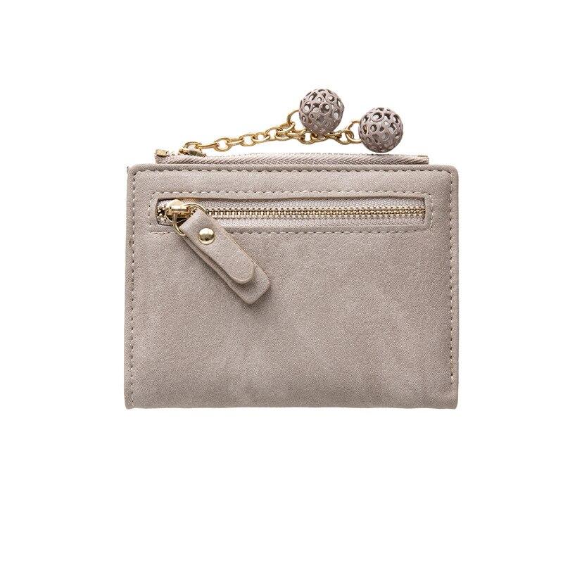 Porte monnaie avec pendentif - Le Classique™ taupe